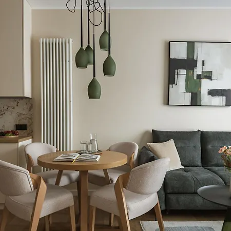 Urban Global Premium - 5th Floor No 19 - Air Condition - Balcony Катовице