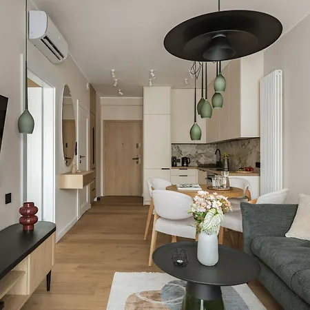 Urban Global Premium - 5th Floor No 19 - Air Condition - Balcony Апартаменты